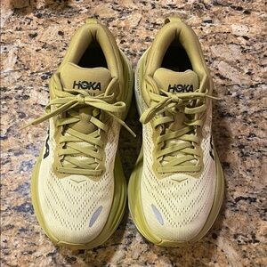 Women’s Hoka One One Clifton Size 7B Light Olive/Yellow Athletic Running